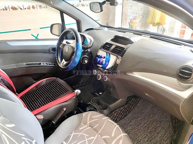 Xe 5 chổ nhỏ gọn Chevrolet Spark 2017 số sàn tiêt kiệm nhiên liệu