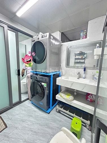 CHUNG CƯ NGUYỄN THỊ TẦN P2 Q8-  61,9M2 SHR CẠNH CHỢ RẠCH ÔNG THANG MÁY