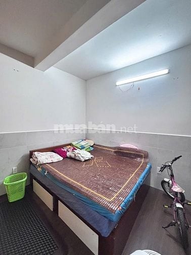 CHUNG CƯ NGUYỄN THỊ TẦN P2 Q8-  61,9M2 SHR CẠNH CHỢ RẠCH ÔNG THANG MÁY