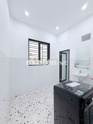 NHÀ ĐẸP HOÀNG DIỆU – FULL NỘI THẤT – GIÁ TỐT TRUNG TÂM
