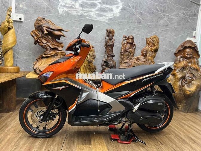 Honda Airblade 125Fi 2016 máy nguyên zin. odo 28k