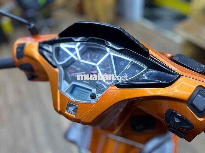 Honda Airblade 125Fi 2016 máy nguyên zin. odo 28k
