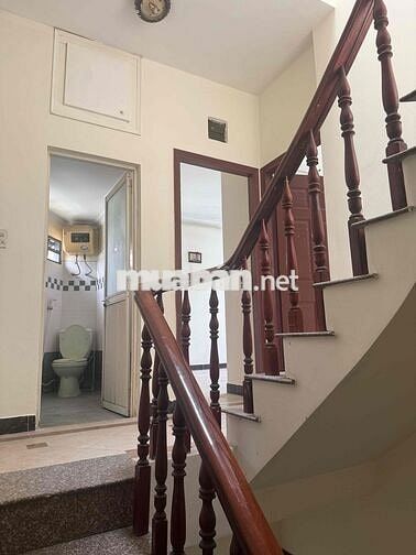 N/C ~ĐOÀN THỊ ĐIỂM~ THÔNG PXL,DT:8 x5 .TRỆT,2LẦU,ST,4PN/3WC.ST