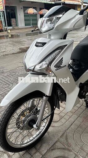Honda Future fi 2019 Trắng đen ( hỗ trợ góp )