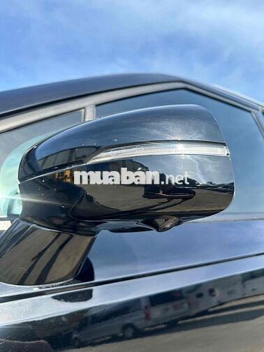 Kia Carnival Premium 2021 Đen 65000km