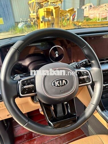 Kia Carnival Premium 2021 Đen 65000km