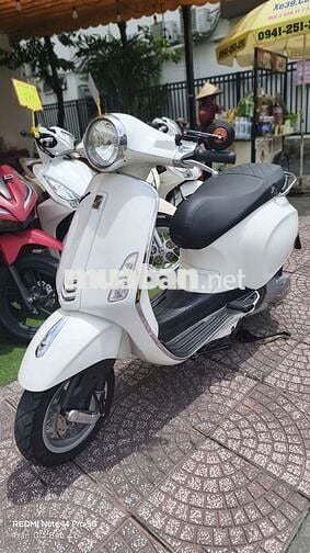 Piaggio Vespa 125cc 2014 bs 59v2-11308