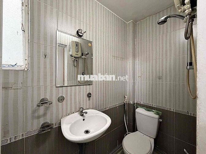 Studio Balcon - Full Nội Thất - Mặt Tiền Nguyễn Thiện Thuật - Quận 3