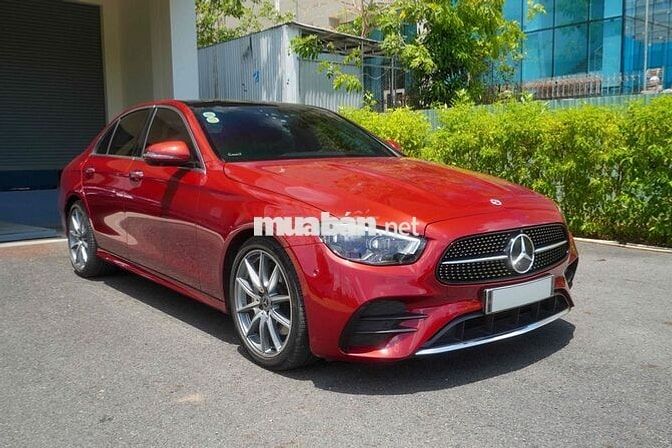 Mercedes-Benz E300 V1 2022 Đỏ