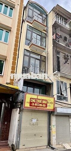CHO THUÊ NHÀ NGUYÊN CĂN MẶT HỒ HOÀNG CẦU – 5 TẦNG – Ô TÔ ĐỖ CỬA