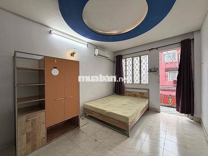 Studio Balcon - Full Nội Thất - Mặt Tiền Nguyễn Thiện Thuật - Quận 3