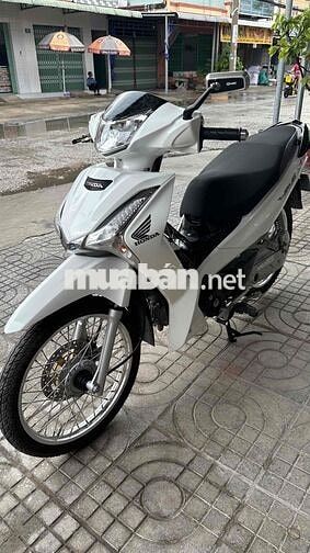 Honda Future fi 2019 Trắng đen ( hỗ trợ góp )
