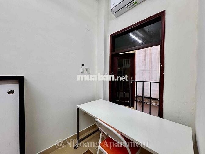 Cho Thuê Căn Hộ Gác Balcon 35m2 4ng3xe Ngay CV Lê Văn Tám Quận 1