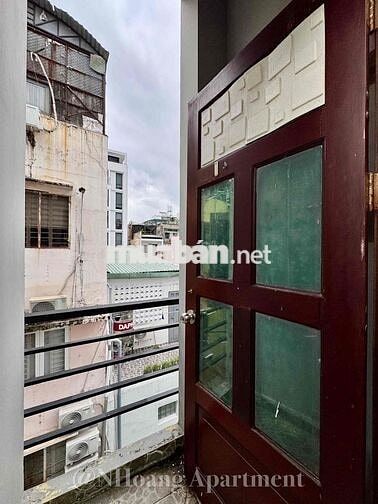 Cho Thuê Căn Hộ Gác Balcon 35m2 4ng3xe Ngay CV Lê Văn Tám Quận 1
