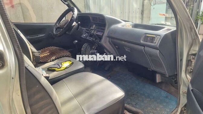 Toyota Hiace Van 2004 850kg Xám