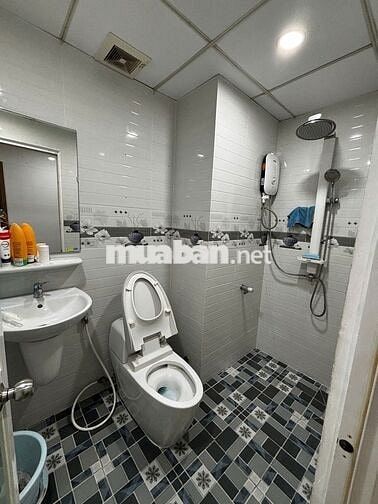 BÁN NHÀ TO 3PN 3WC SỔ HỒNG RỒI GIÁ 4 TỶ. TẶNG TOÀN BỘ NỘI THẤT