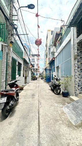 7.5 tỷ Bùi Minh Trực P5Q8 hẻm 4m khu dân trí cao