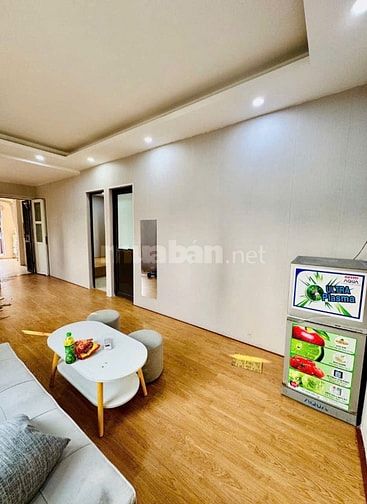 Bán CCMN ở Tây Sơn - Ô tô đỗ cửa