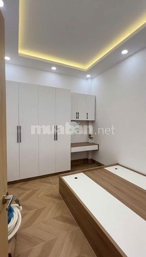 Nhà 1 trệt 2 lầu 210m2 ngay KCN nam Tân Uyên, Visip, BD (Giá 1tỷ690)