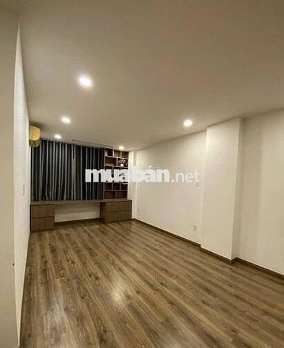 🚗 NHÀ MỚI ĐẸP  KHU SÂN BAY_5x18m, TRỆT 3 LẦU, CÓ SẴN MÁY LẠNH.