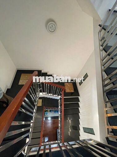 Chính chủ nhà 4 tầng mới cứng 5x21m hẻm 10m khu Vip Bình Lợi 