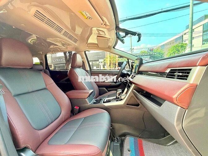 Mitsubishi Xpander Cross 2025 Đen 5.926 Km