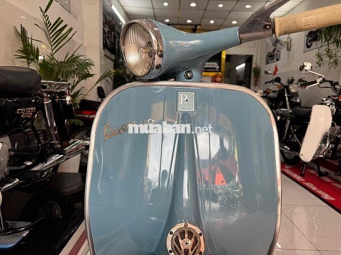 Piaggio Vespa Standard 1965 Xanh