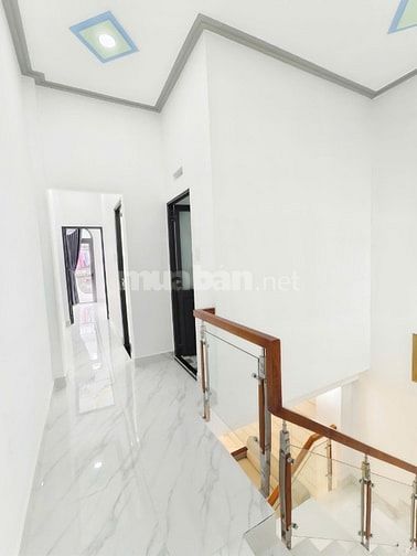 Bán nhà mới gần KDC Lê thành Q8 giá 975tr Sổ hồng riêng