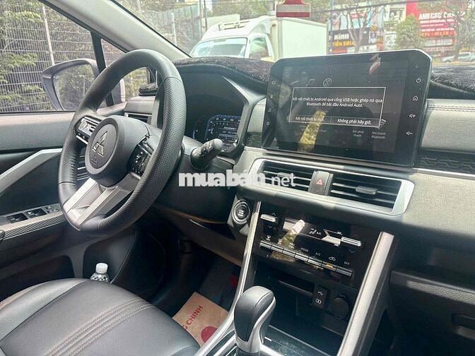 Mitsubishi Xpander Premium 2025 Trắng 21.000km