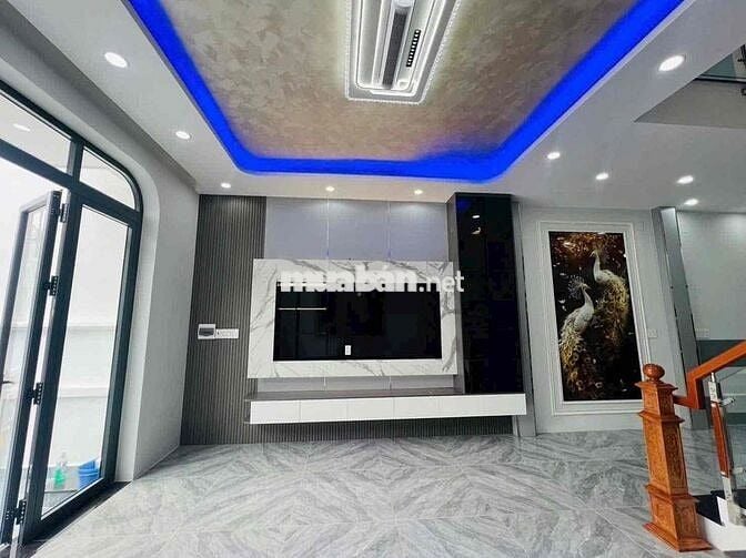 Tôi cần tiền cần bán căn nhà 1 lầu 1 trệt gần ngã 3 mỹ hạnh