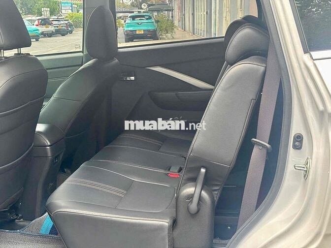Mitsubishi Xpander Premium 2025 Trắng 21.000km