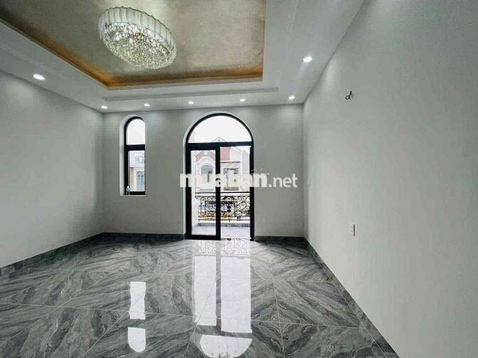 Tôi cần tiền cần bán căn nhà 1 lầu 1 trệt gần ngã 3 mỹ hạnh