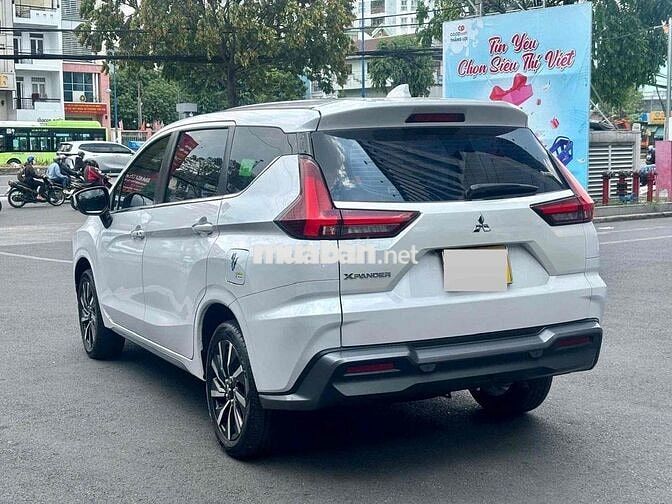 Mitsubishi Xpander Premium 2025 Trắng 21.000km
