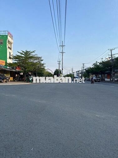 Kẹt tiền nên mới bán rẻ nền 130m2 rẻ thị trường
