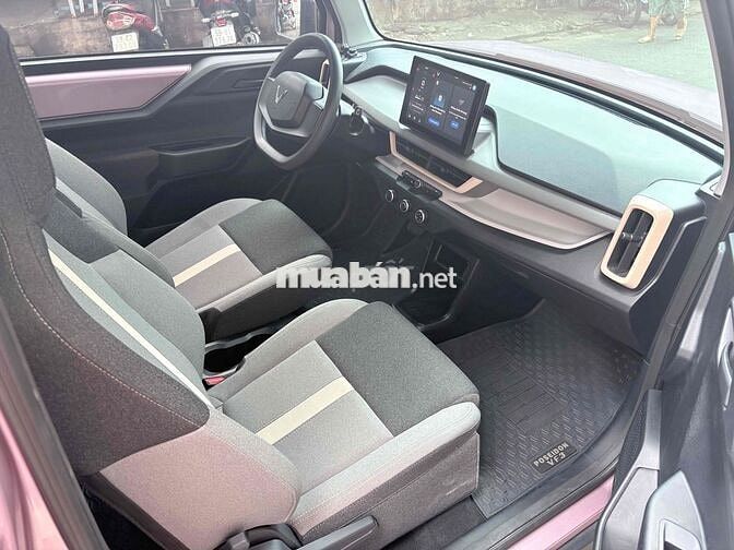 Xe điện VinFast VF3 2025 Hồng tím