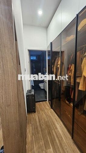 NHÀ 100M2 – GARA Ô TÔ – GẦN BIỂN – CHỈ 11.99 TỶ