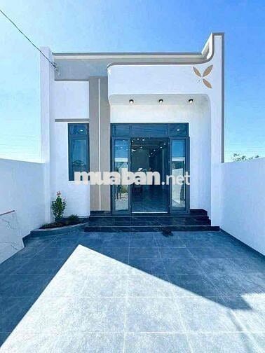NHÀ CẤP 4 Hương Lộ 15 - Chỉ 1ty490 (TL)