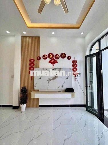 NHÀ CẤP 4 Hương Lộ 15 - Chỉ 1ty490 (TL)