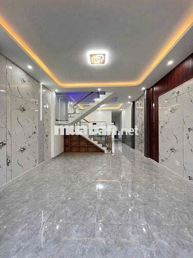 Nhà xây kiên cố, móng ép cọc ép, bán giá rẻ nhất thị trường