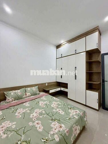 bán nhà 1 trệt 2 lầu đường E Châu Sơn
