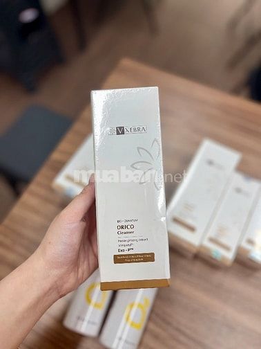 Ban sản phẩm cà phê sữa rửa mặt 