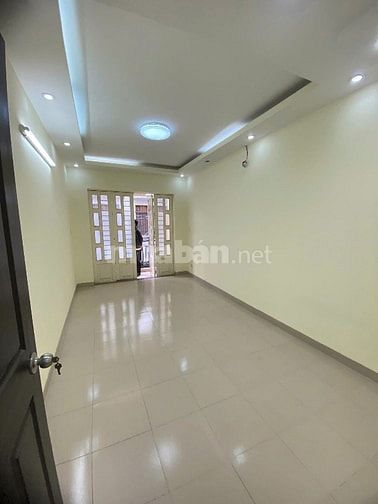 Nhà sổ hồng riêng Lâm Văn Bền Quận 7- 50m2 - Giá 3tỷ280- Hẻm xe hơi 