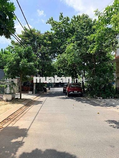bán nhà 2 tầng đường Chơn Tâm gần trường Đại Học Sư Phạm