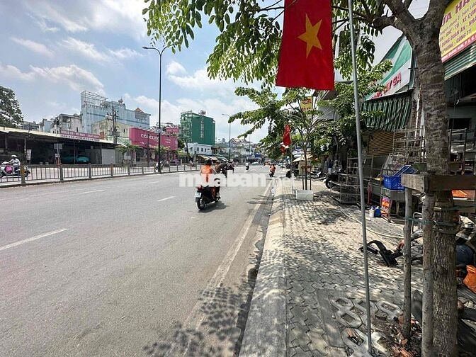 NHÀ MỚI DƯƠNG QUẢNG HÀM GÒ VẤP VỊ TRÍ SẦM UẤT