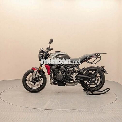 TRIUMPH TRIDENT 660 - 2022 - 27.000KM 