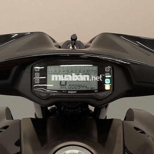 SUZUKI INTRUDER 150 - 2021 -900KM ĐĂNG KÍ 06/2026
