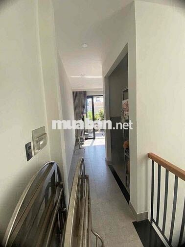 Nhà MTNB 6m Trần Mai Ninh, DT: 57.6m2, sử dụng 186m2, 10.2 tỷ