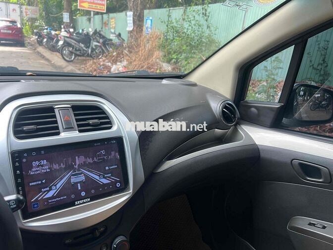 Spark 2018 1.2 LT (5 chổ) bản đủ mẫu mới