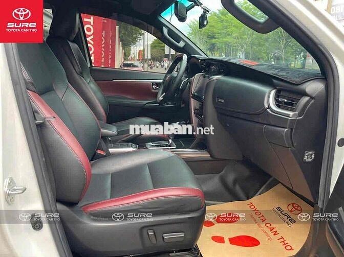 Toyota Fortuner Legender 2021 22.000KM