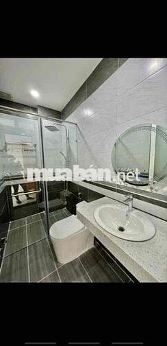 Cho Thuê Nhà Hẻm Xe Tải DT 4x22m 1Trệt 1Lửng 2Lầu 4Pn 5Wc Sân Ôtô Đậu